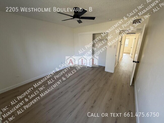 Building Photo - 2205 Westholme Blvd