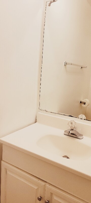 Building Photo - 3821 Water Drop Ct