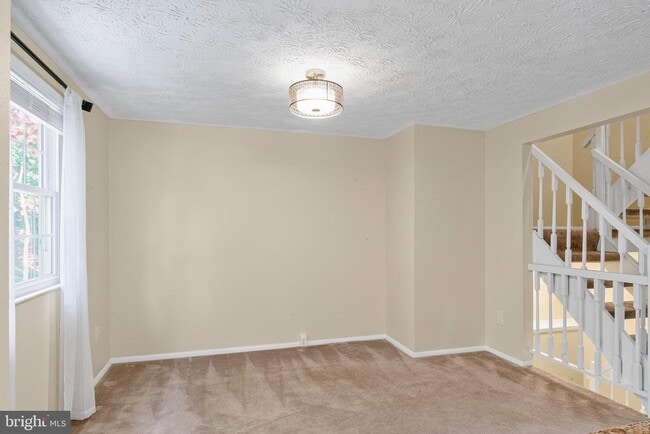 Building Photo - 7973 Tyson Oaks Cir