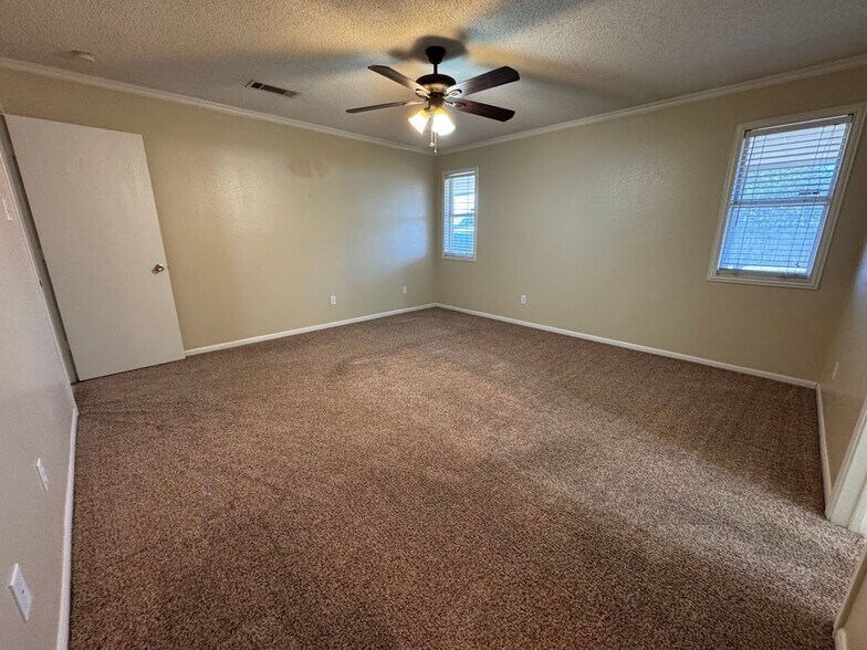 Building Photo - 4304 Sand Dollar Dr