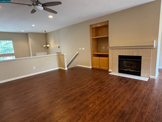 Building Photo - 2728 Ashwell Ln