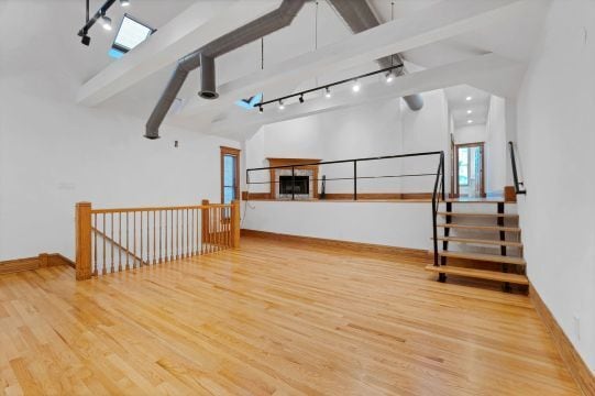 Building Photo - 2239 N Clybourn Ave