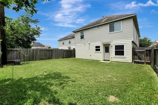 Building Photo - 11842 Red Hummingbird Dr