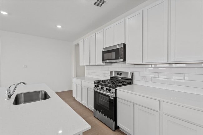 Building Photo - 172 Rodney Boat Rd