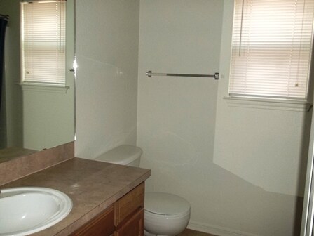 Building Photo - 501 Bermuda