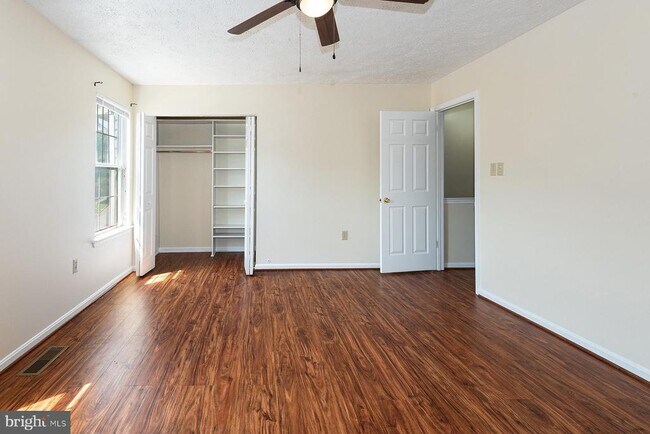 Building Photo - 2406 Rosecroft Ct