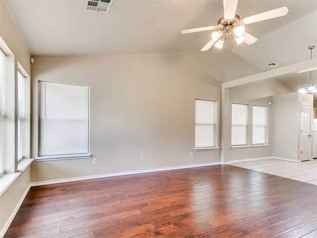 Building Photo - 18100 Calle Way