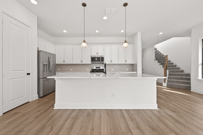 Building Photo - 16915 Chapel Knox Dr