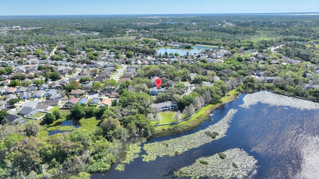 Building Photo - For rent Lake Mary townhouse 2Beth 2.5 bath