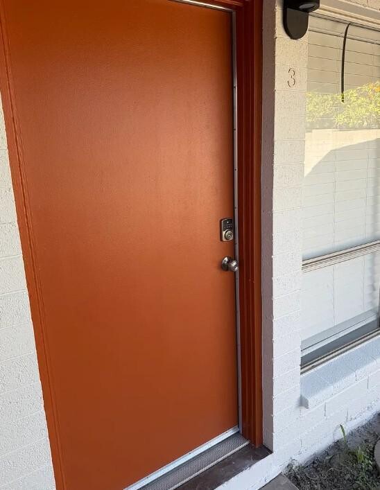 Building Photo - 2731 E Montecito Ave