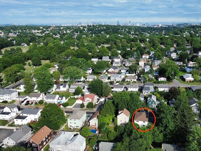 Building Photo - 39 Townly Rd