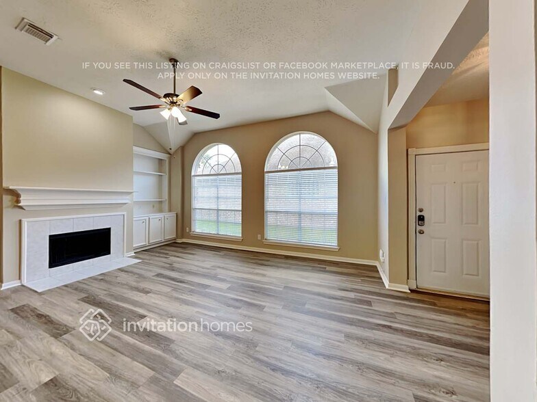 Building Photo - 3831 Princeton Park Ct