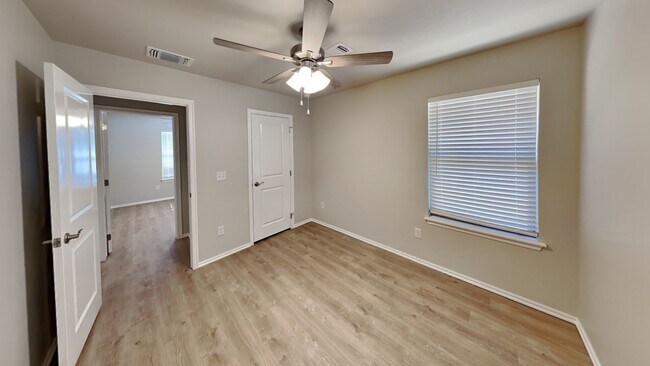 Building Photo - 9109 NW 127th St