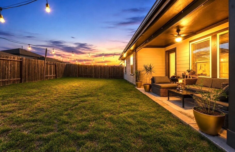 Building Photo - 7323 Teton Creek Trace