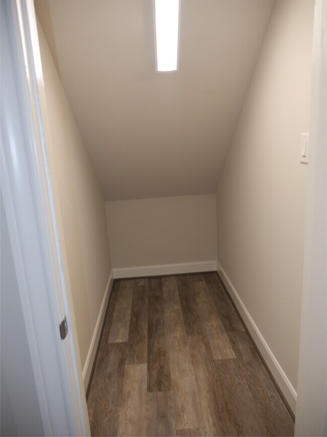 Building Photo - 1111 Sweet Corn Ct