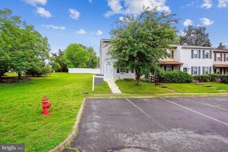 Building Photo - 5200 Sweet Gum Terrace