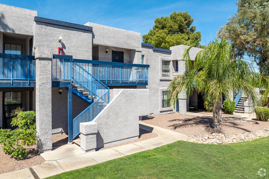 Building Photo - La Cima Apartments