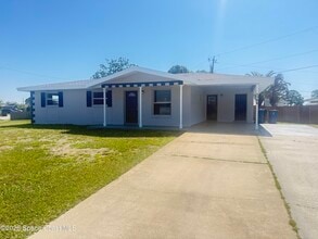 Building Photo - 2780 Floresta Dr NE