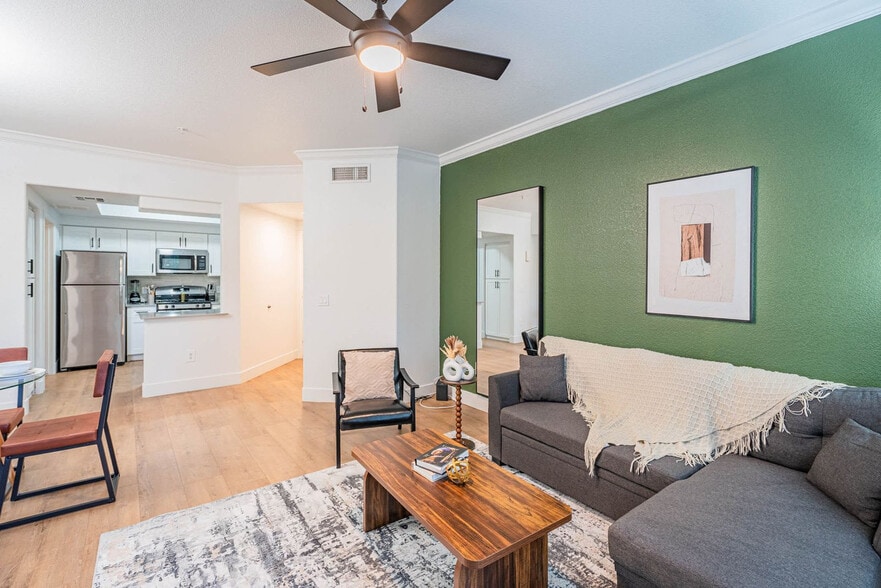 Building Photo - 2155 S 55th St