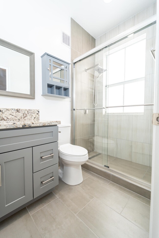 Building Photo - 3515 Shoma Dr