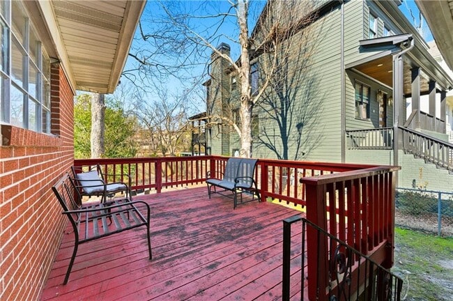 Building Photo - 1032 Standard Dr NE