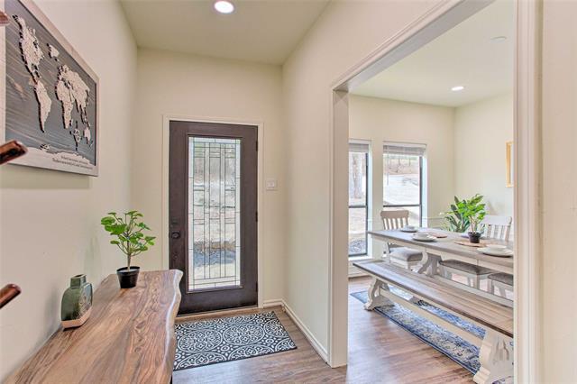 Building Photo - 997 Tanglewood Trail