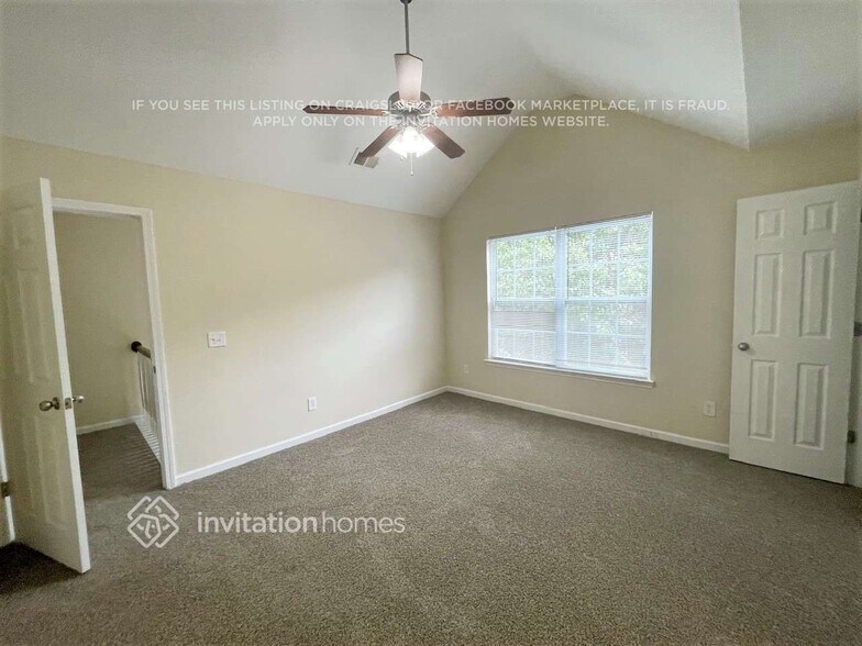 Building Photo - 633 Rock Hill Pkwy