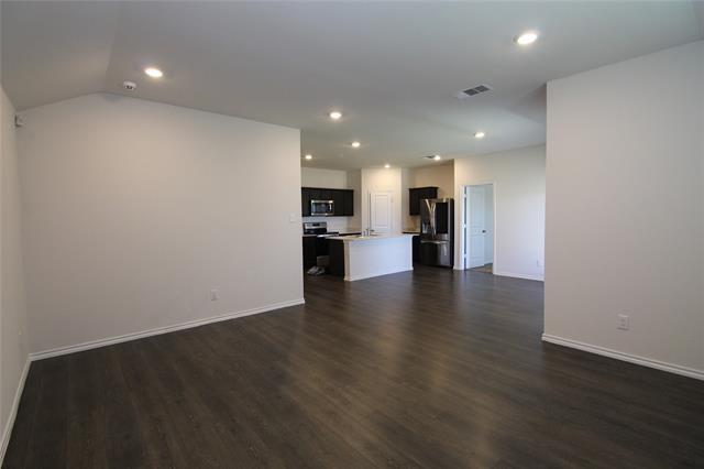 Building Photo - 11217 W Pond Dr