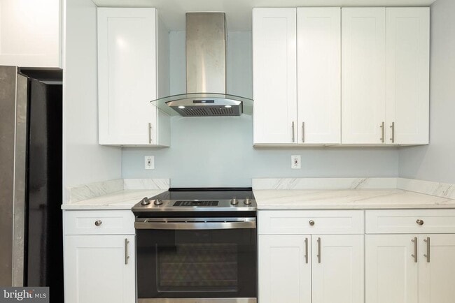 Building Photo - 1959 Lewis Ave