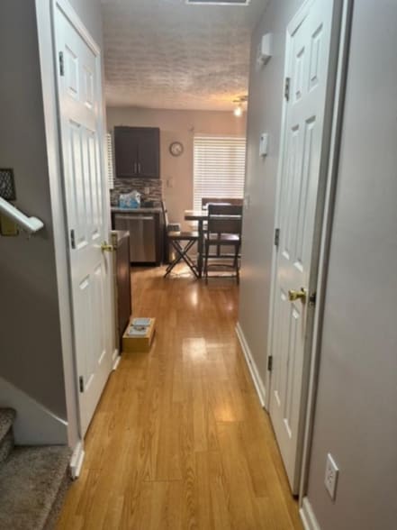 Building Photo - 3630 Thurleston Ct SW