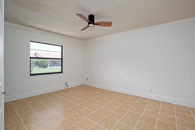 Building Photo - 6036 Indrio Rd