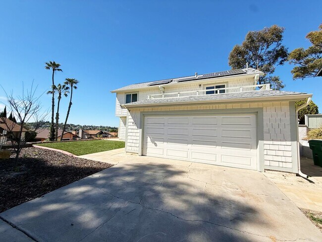 Building Photo - Stunningly Upgraded 3 Bed/2.5 Bath Home