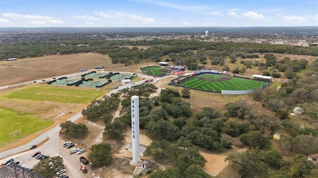 Building Photo - 307 Pin Oak Ct