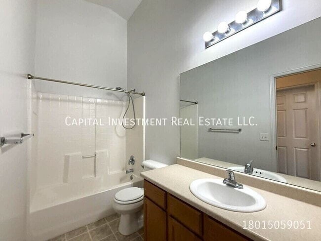 Building Photo - 5480 W 4260 S