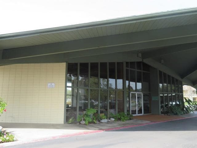 Building Photo - 4201 Bonita Rd