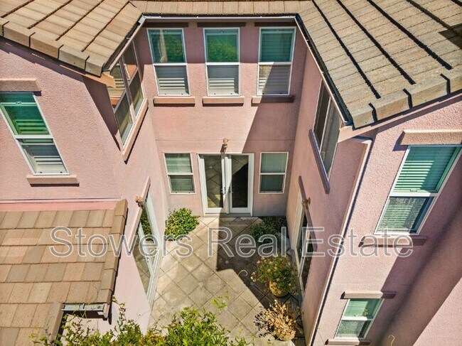 Building Photo - 1108 Bellingham Square