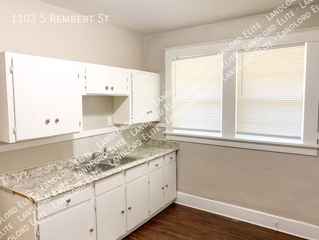 Building Photo - 1103 S Rembert St