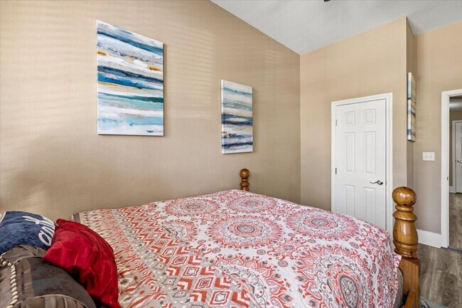 Building Photo - 2823 Avenue Q