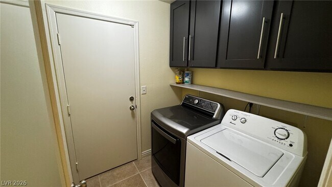 Building Photo - 8212 Arch Bay Ln