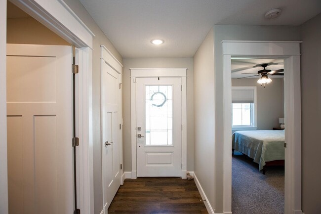 Building Photo - Stunning 4 Bed, 3 Bath Home | 3-Car Garage | Scenic Meadows
