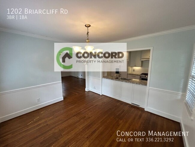 Building Photo - 1202 Briarcliff Rd