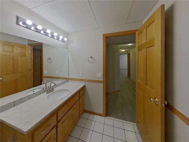 Building Photo - 19405 Baldwin Cir NW