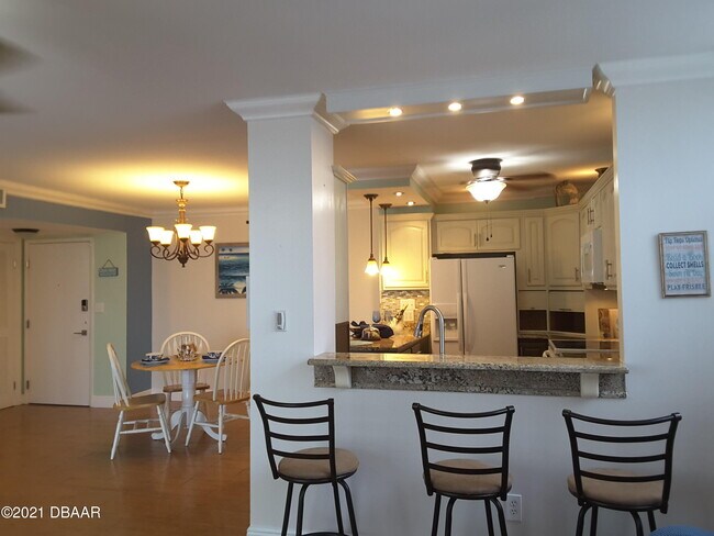 Building Photo - 2800 N Atlantic Ave