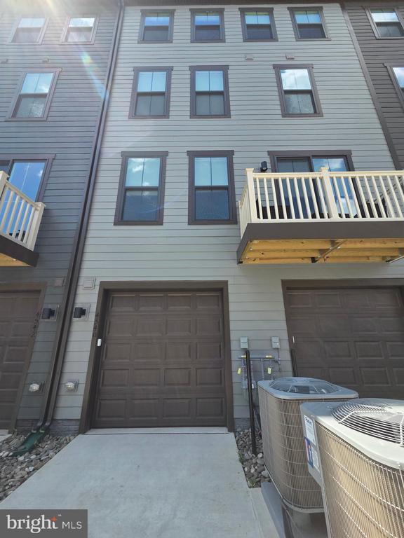 Building Photo - 4540 Dandelion Lp