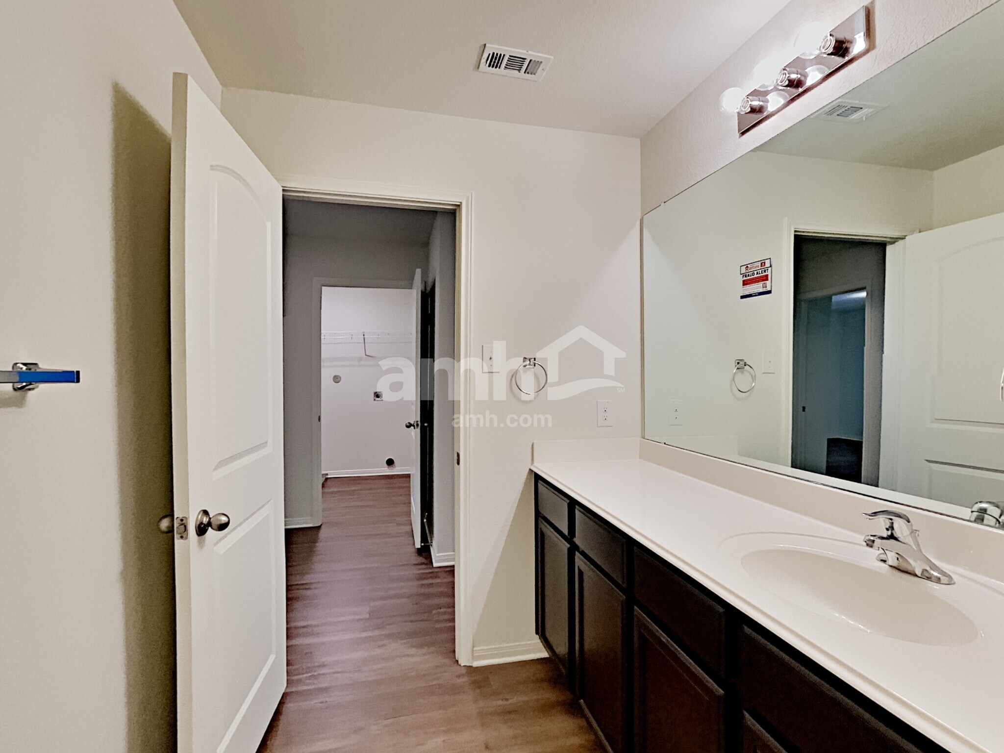 Building Photo - 12331 Carlson Valley