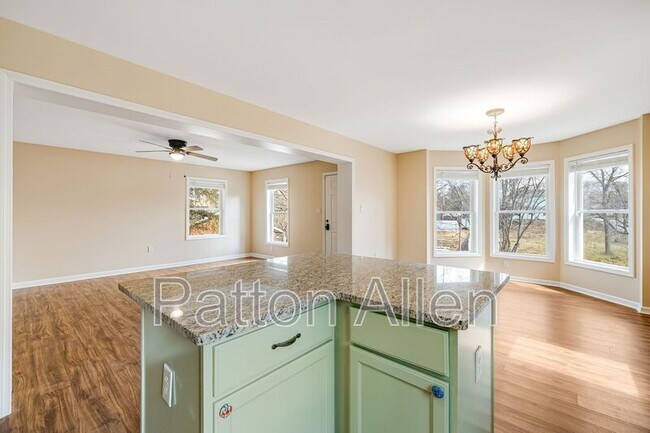 Building Photo - 56 Buffalo St