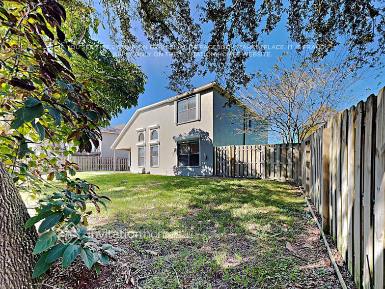 Building Photo - 2992 Pebble Creek St