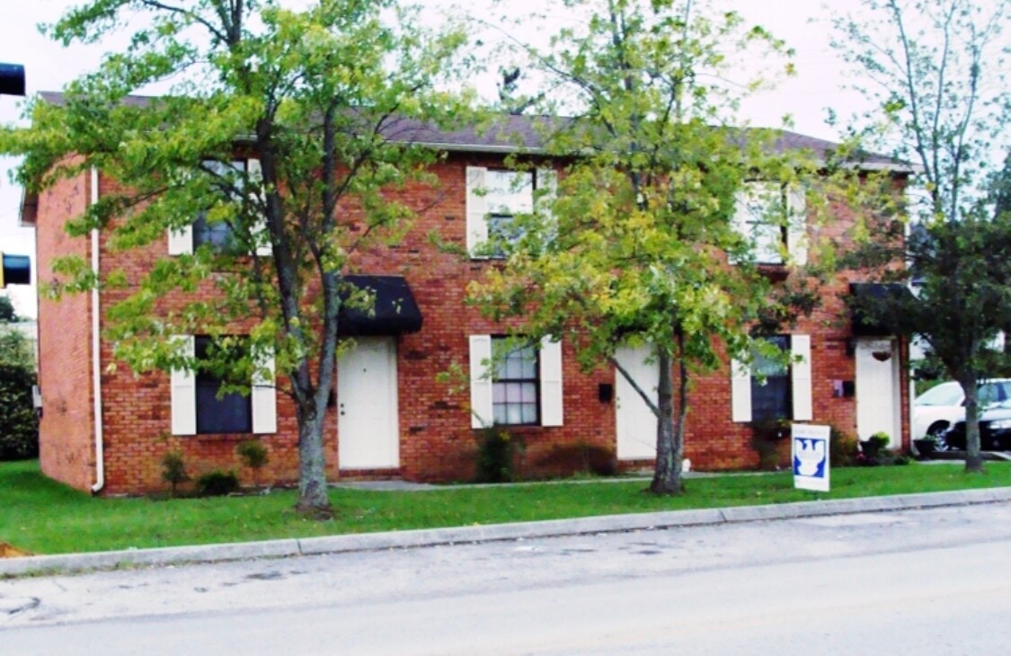 Building Photo - 722 N Dixie Ave