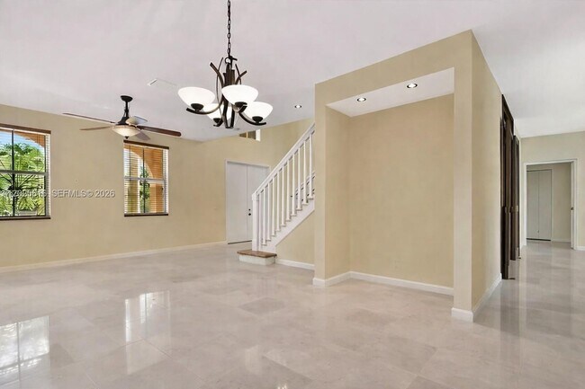 Building Photo - 1319 Croton Ct