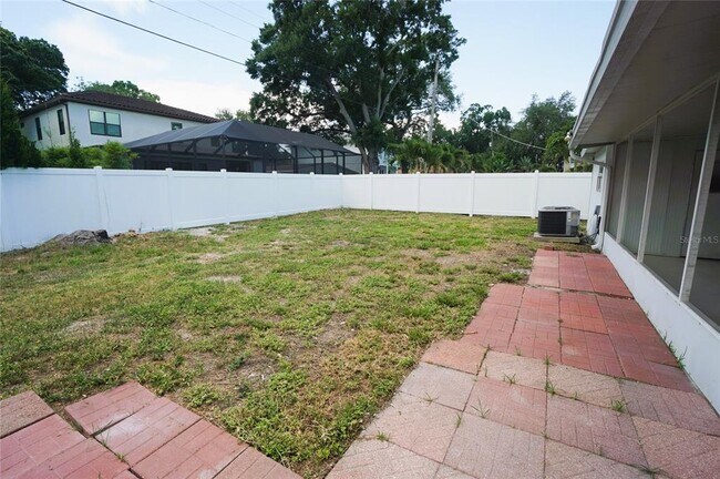 Building Photo - 206 S Westshore Blvd